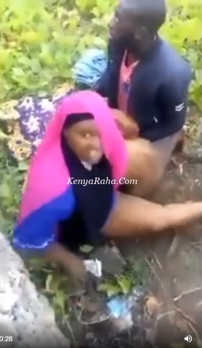 Kenyan muslim lady fucked in the bush by boyfriend â€“ Rahatupu Blog