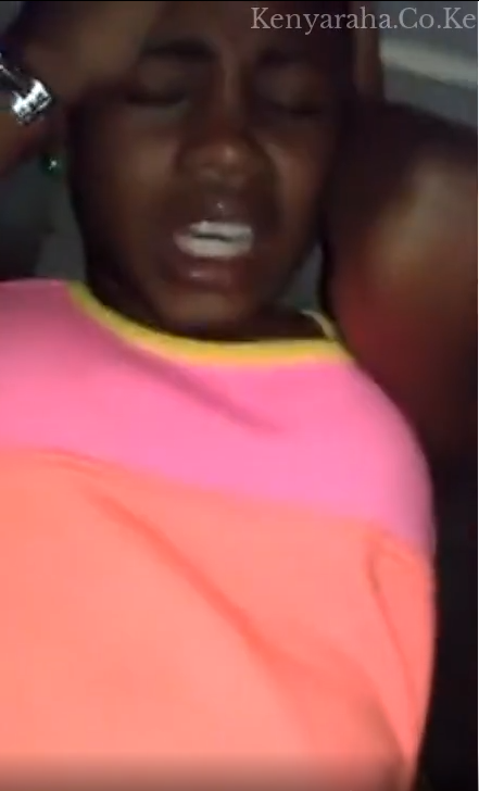 Malaya wa Kenya Akitopokea Mboo Kubwa