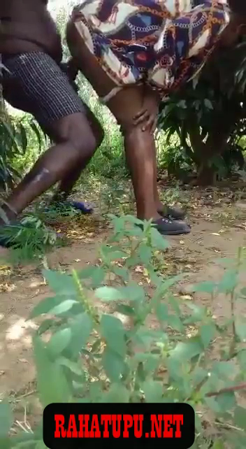 kenyan pregnant woman getting fucked in the bushes